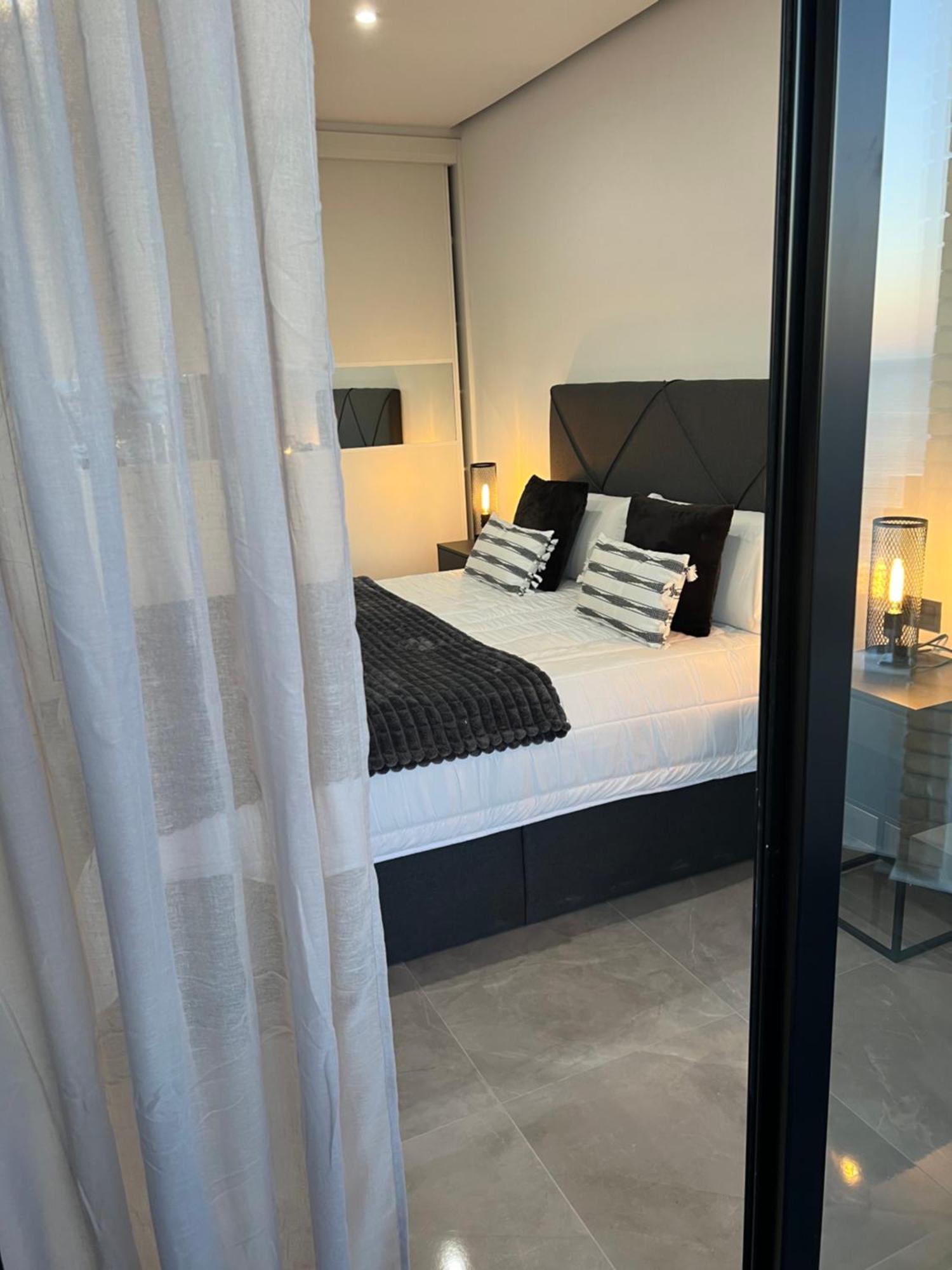 Apartamento Ronda III Фуэнхирола Экстерьер фото